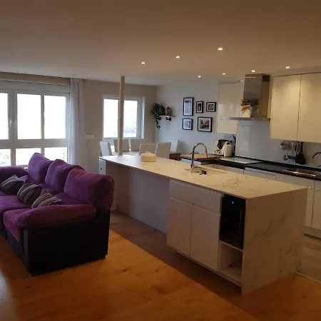 Céntrico, Amplio Y Lujoso Con Preciosas Vistas Apartamento *