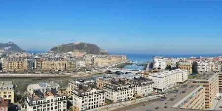 Centrico, Amplio Y Lujoso Con Preciosas Vistas