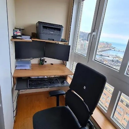 Centrico, Amplio Y Lujoso Con Preciosas Vistas